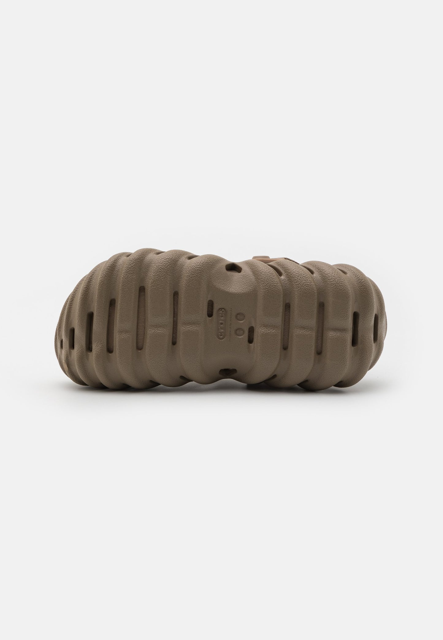 Sabots noirs Crocs futuristes avec sangle ajustable et design aéré Electroshopdakar